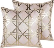 Beliani CASSIA - Sierkussen set van 2 - Roze - 45 x 45 cm - Polyester