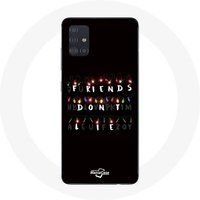 Maniacase Hoesje voor Samsung Galaxy A71 Stranger Things Poster Friends Don't Lie Merry Christmas
