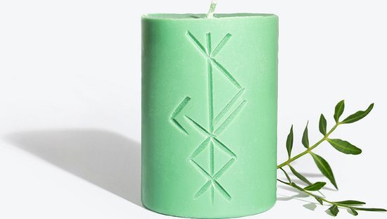 SMELLS LIKE SPELLS Rune Candle