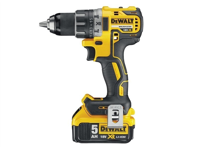 DeWalt 18v xr schroefb.machine 3x4ah in tsystem dcd790