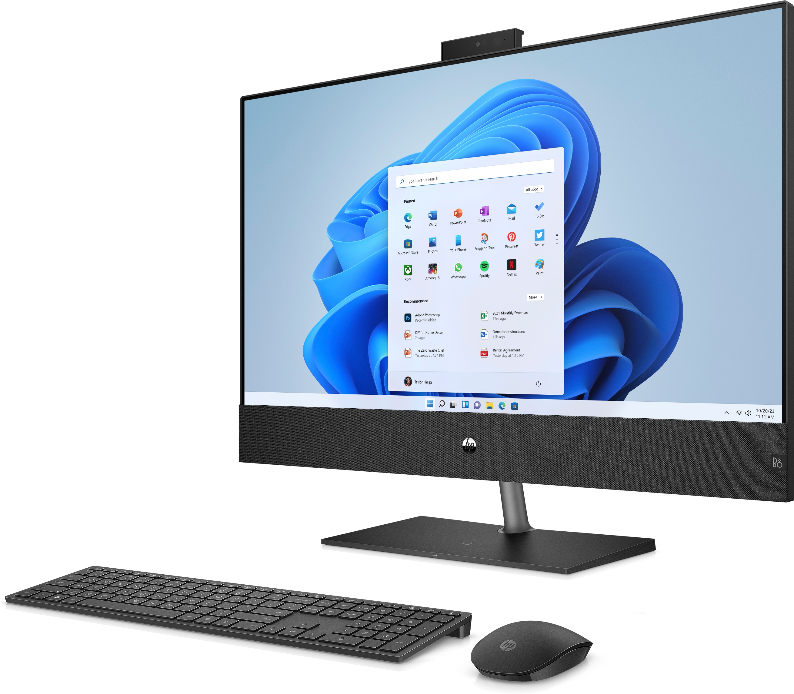 HP Pavilion 31.5 inch All-in-One Desktop PC 32-b1619ndBundle PC