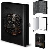 Merkloos Cobra Kai A5 notitieboek van kunstleer met metalen badge
