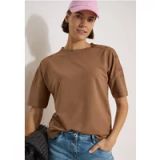cecil Shirt met afhangende schouders en knopen