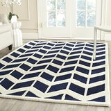 Safavieh Chatham Collection CHT746 tapijt voor binnen, rechthoekig, handgetuft, voor woonkamer, slaapkamer of elke binnenruimte, 122 x 183 cm, donkerblauw / ivoorkleuren