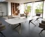 Zenthara Table à manger Edge Boot 300x120 cm Céramique Onyx Champagne Métal Finition effet Titan