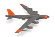 Herpa vliegtuigmodel U.S. Air Force Boeing B-52H Stratofortress - 49th Test and Evaluation Sqn - "Test orange" uitvoering, miniatuur in schaal 1:200, verzamelobject, metaal