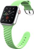 By Qubix - Siliconen 'Twist' bandje - Groen - Geschikt voor Apple Watch 38mm / 40mm / 41mm / 42mm