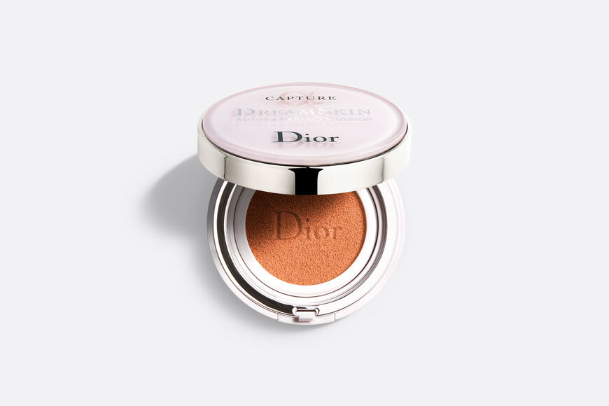 Dior Dreamskin Cushion