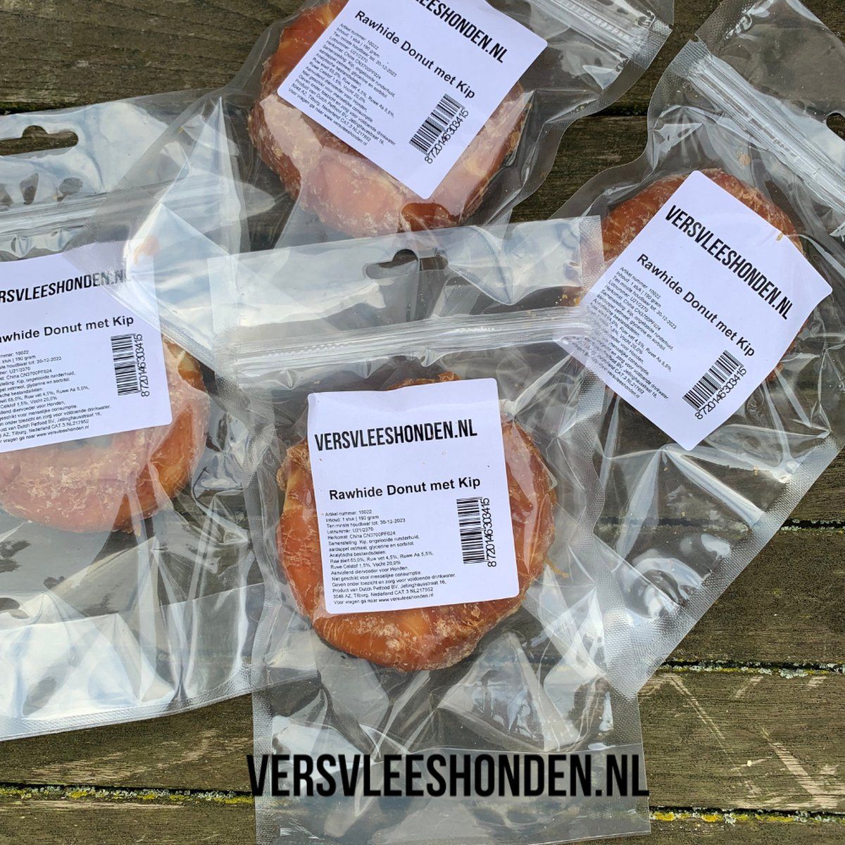Versvleeshonden.nl 3 Rawhide donuts met kip - Hondensnacks
