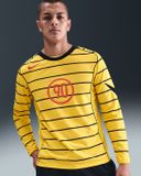 Nike Total 90 Dri-FIT voetbaltop met lange mouwen - Voetbalshirt - Maat XL - Tour Yellow/Zwart/Zwart/Sport Red / Geel Zwart - Dri-FIT - Voetbal - Heren Voetbalshirt voor Mannen