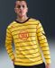 Nike Total 90 Dri-FIT voetbaltop met lange mouwen - Voetbalshirt - Maat XL - Tour Yellow/Zwart/Zwart/Sport Red / Geel Zwart - Dri-FIT - Voetbal - Heren Voetbalshirt voor Mannen