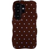 Selencia Vivid Wavy Backcover met MagSafe voor de Samsung Galaxy S26 Ultra - Happy Dots Chocolate