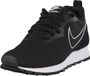 Nike MD Runner 2 ENG Mesh Sportschoenen - Maat 41 - Mannen - Zwart/Wit