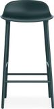 Normann Copenhagen Tabouret de bar Form 75 cm avec base en acier vert