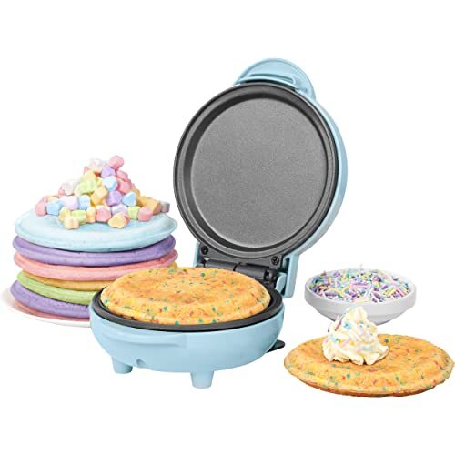 Petra PT4215BLNVDEEU7 Mini Snack Maker, Non-Stick & Easy Clean Compact 11.5cm Plate, Party Treat, Lunch & Breakfast Cooker, Portable Pancake, Cookie & Ice Cream Sandwich Machine 550W, Pastel Blue