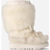 UGG® Classic Tall Chalet-laars in White, Maat 39, Shearling