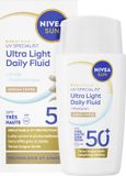 NIVEA SUN UV Visage Fluide Quotidien Léger Protection Solaire Visage SPF50+ Teint Moyen 40ML