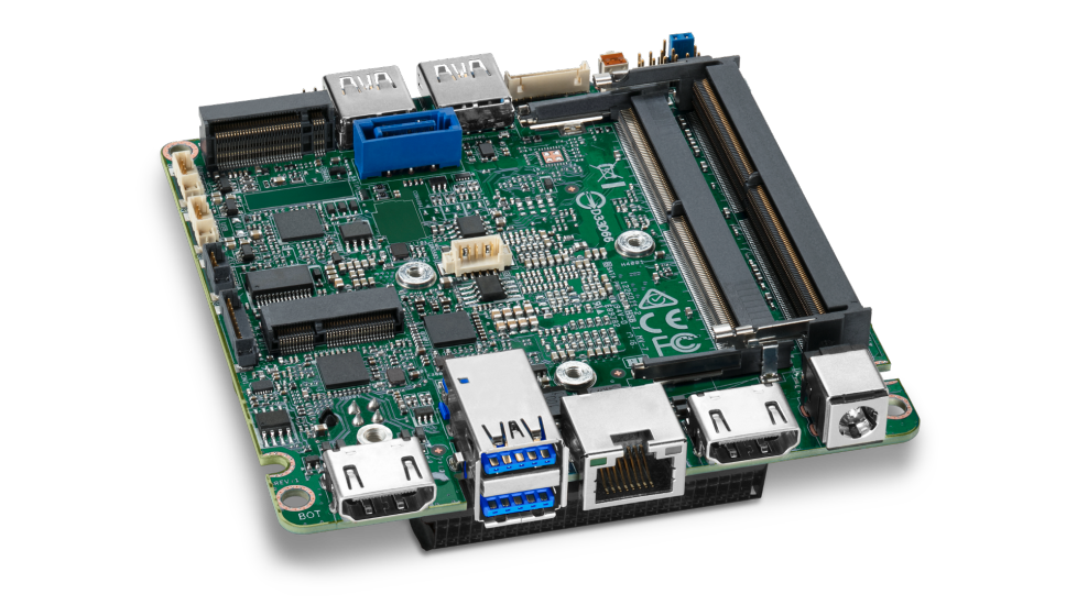 Intel NUC 7 Home BLKNUC7I3DNBE - Mini-PC - Core i3-7100U - 2.4 GHz - 2 cores - 32GB - HD Graphics 620 - Wi-Fi - Bluetooth - 2x HDMI