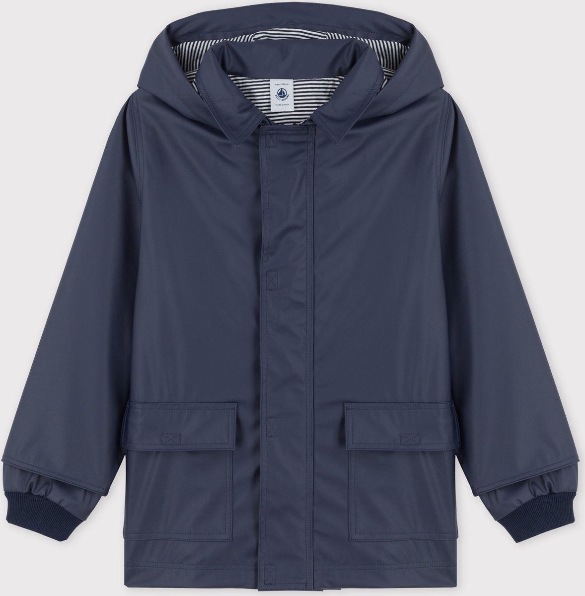 Petit Bateau ICONISCHE OLIEJAS VAN GERECYCLEDE STOF VOOR MEISJES/JONGENS Jongens Jas - Maat 110 - Blauw
