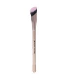 Revolution Magic Touch Concealer Brush