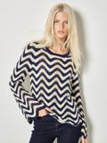 Apricot Gestreepte trui met golvend pointelle-patroon