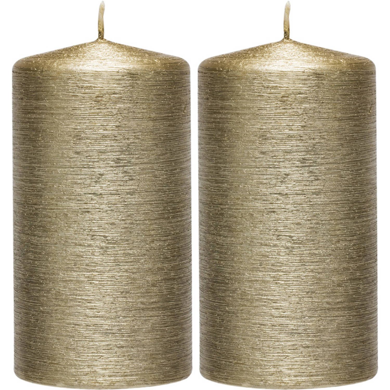 Enlightening Candles 2x Creme gouden cilinderkaarsen/stompkaarsen 7 x 13 cm 25 branduren - Geurloze creme goudkleurige kaarsenen - Woondecoraties