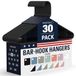 Neaties Plastic hangers zwarte standaard plastic kleerhanger met haken | Heavy Duty kleerhangers kunststof, kwaliteit kast slanke bulk antislip hangers voor volwassenen (30 stuks)