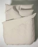 Bianca Plain Dyed Neutral Beddengoedset, 180 cm, 100% percale katoen