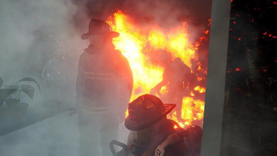 Astragon Entertainment Firefighting Simulator - The Squad PlayStation 5