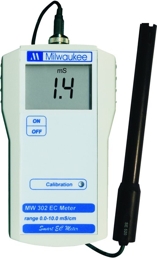 Milwaukee MW302 EC meter