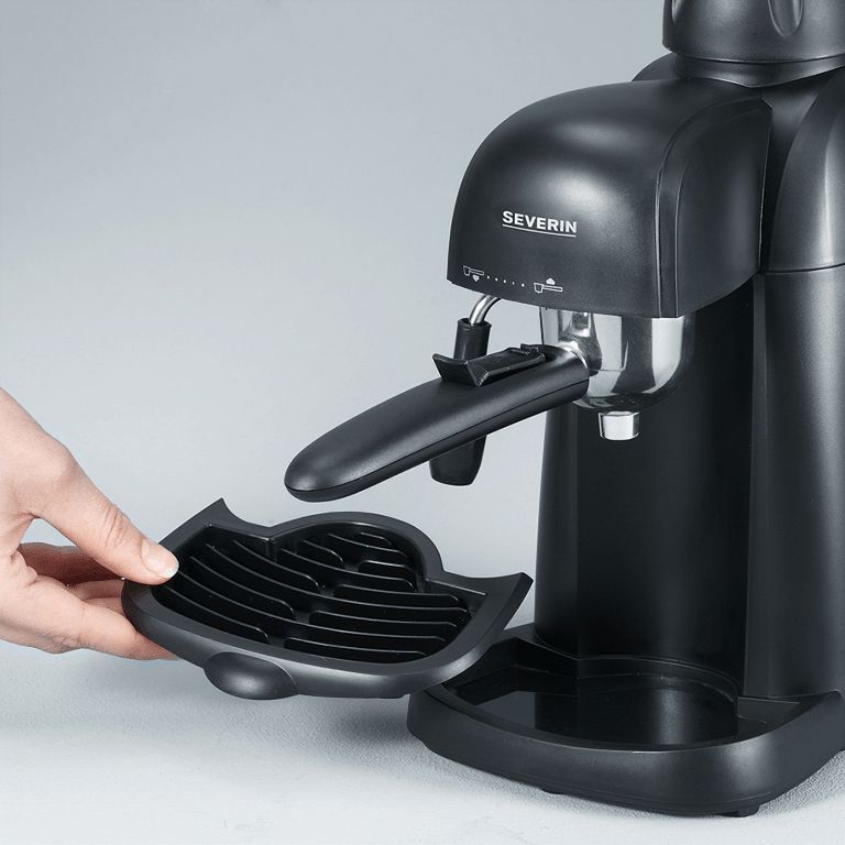 Severin KA 5978 Espresso Machine - 4 Cups - 0.22L - Black