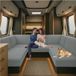 Merkloos Stretch Hoes voor Caravan Stoelen - Waterdicht en Huisdiervriendelijk - Grijs