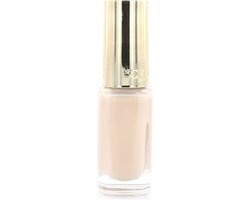 L'Oréal Make-Up Designer Color Riche Le Vernis 855 Oyster Bay