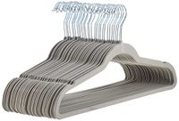 Amazon Basics Smalle en antislip kleerhangers voor overhemden/kostuum/kostuum, verpakking van 30 stuks, grijs
