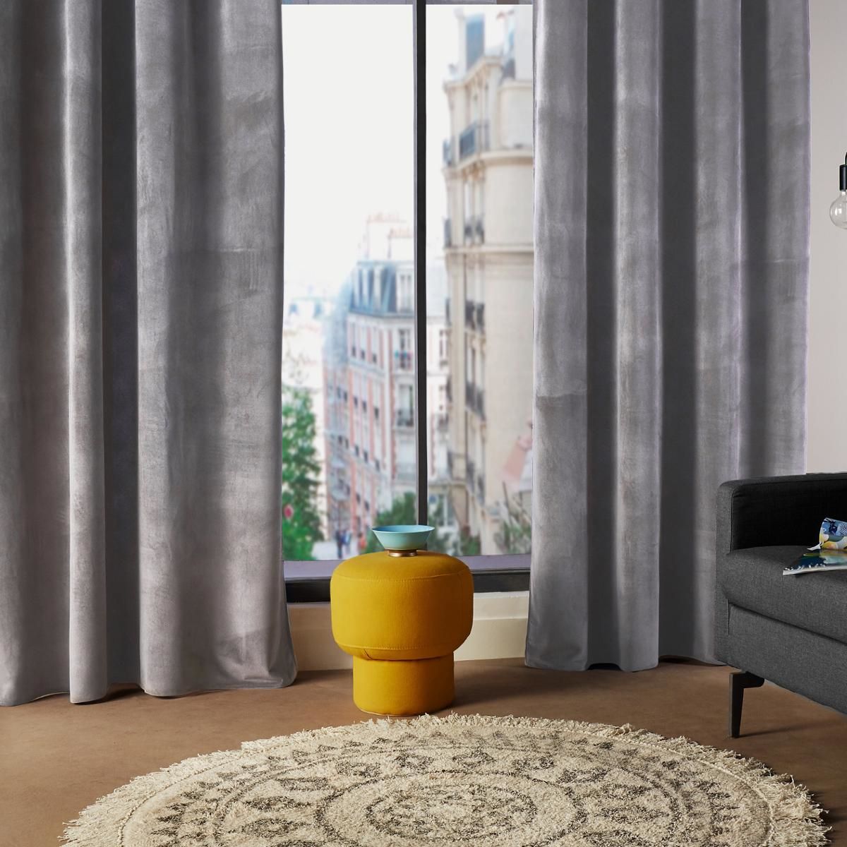 GORDIJN MET 8 METALEN RINGEN - POLYESTER - H 260 X L 140 CM - DONKERGRIJS