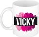 Bellatio Decorations Vicky naam cadeau koffie mok - beker - met roze verfstrepen - Cadeau collega - moederdag - verjaardag - juf - coach - 300 ml - wit