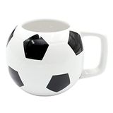 Dekohelden24 Koffiemok van keramiek in voetbalvorm, afmetingen: ca. H x Ø 10 x 7 cm, inhoud 400 ml