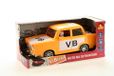 Voiture avec volant moteur