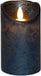 Anna's Collection Led kaars/stompkaars - metallic blauw - wax - H12,5 x D7,5 cm - bewegende vlam