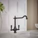 Hudson Reed Elizabeth Mélangeur Cuisine Rétro – Bec Coudé – Design Noir Mat