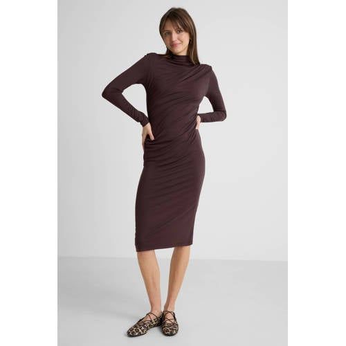Anytime Anytime jersey midi jurk met gedrapeerd detail donkerbruin
