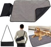 Merkloos / Sans marque NCD E-Commerce Handel GmbH Opvouwbare waterdichte deken voor huisdieren, kampeerdeken, honden- en kattenmat met zak, warme deken, 100 x 70 cm, hondenmand, hondenmat voor buiten en binnen, grote reisdeken voor huisdieren