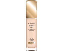 Max Factor Radiant Lift Foundation - 50 Natural - 30ml