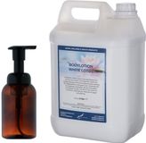 Claudius Cosmetics B.V. Zeepdispenser 300 ml amber bruin hervulbaar + 5 liter Bodylotion White Lotus navulling