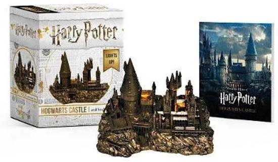 - Harry potter hogwarts castle and sticker book : lights up! Lights Up