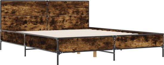 vidaXL Bedframe bewerkt hout metaal gerookt eikenkleurig 135x190 cm