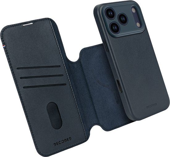 DECODED 2-in-1 Leren Detachable Wallet Hoesje Geschikt voor iPhone 17 Pro Max - Magnetisch Afneembaar - met Pasjeshouder - Premium ECCO Leer - Geschikt voor MagSafe - Navy Blauw