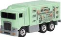 Hot Wheels HVJ45 Hiway Hauler "The Beatles" Lichtgroen Speelgoedvoertuig