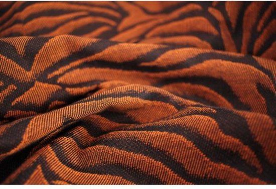 Yaro Tiger Black Orange - Maat 7 - Geweven draagdoek - Katoen - 2-50 kg