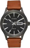 Nixon Sentry Solar Leather A1347-131-00 Heren armbandhorloge